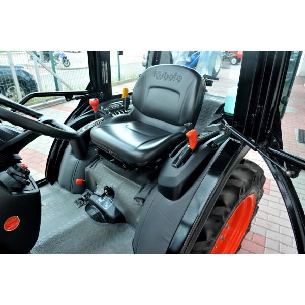 Ciągnik Kubota B2741 S Neo Star / CAB | opinie | video | dane | cena