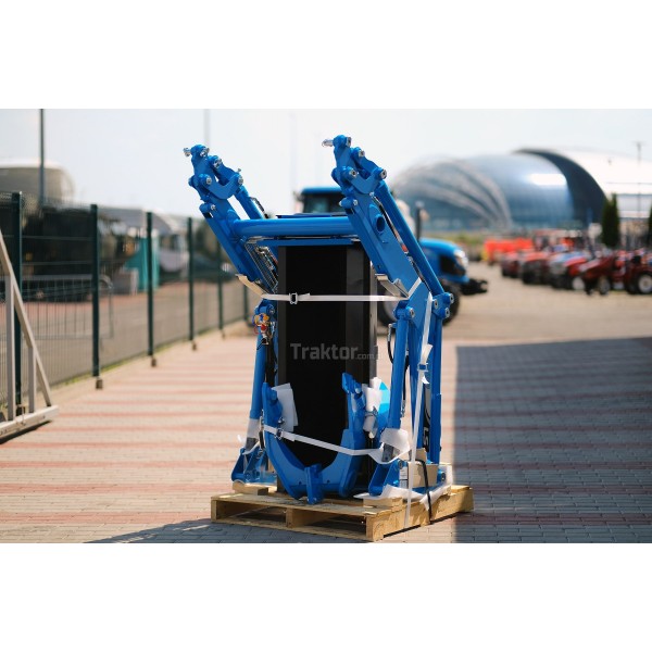 Čelní nakladač LS LL2101 pro traktor LS XJ25