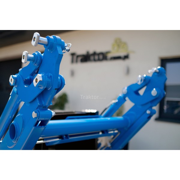 Chargeur frontal LS LL2101 pour le tracteur LS Tractor XJ25