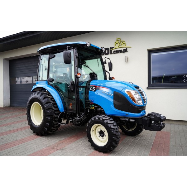 LS Tractor MT3.40 MEC con cabina y neumáticos industriales