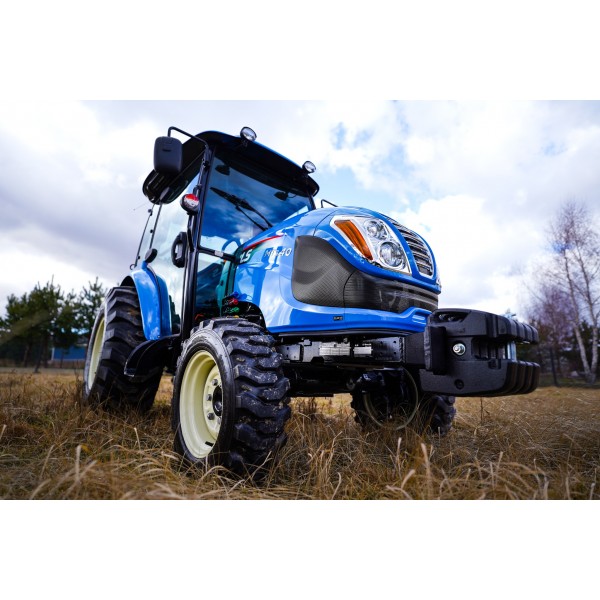 LS Tractor MT3.40 MEC con cabina y neumáticos industriales