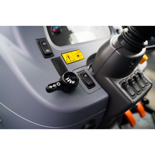 Traktor LS MT3.50 HST / CAB | recenzie | video | údaje | cena