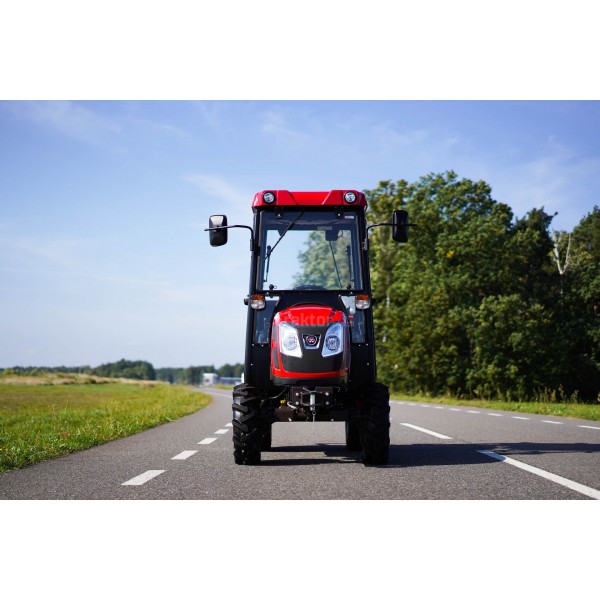 Massey Ferguson MF6028