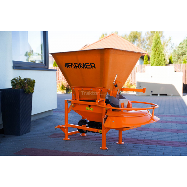 MOTYL fertilizer spreader | reviews | video | data | price