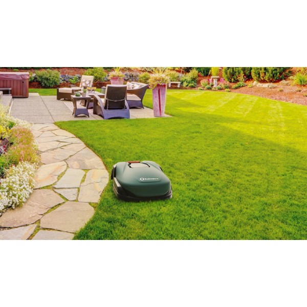 Robomow RK 2000 PRO mowing robot