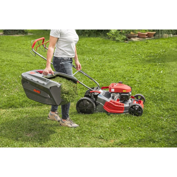 Benzinmäher mit AL-KO Comfort 51.0 SP-A Antrieb