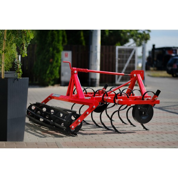 Cultivateur 150 avec rouleau à ficelle 4FARMER