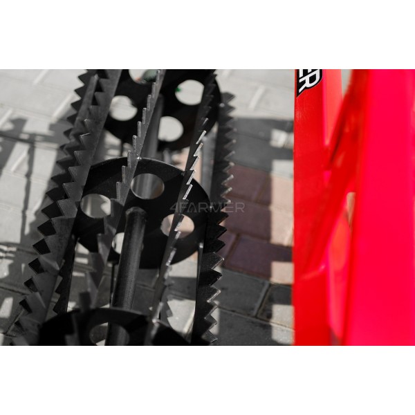 Cultivateur 150 avec rouleau à ficelle 4FARMER