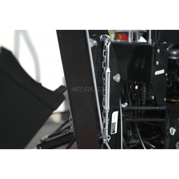 Excavator for tractor LW-6 4FARMER