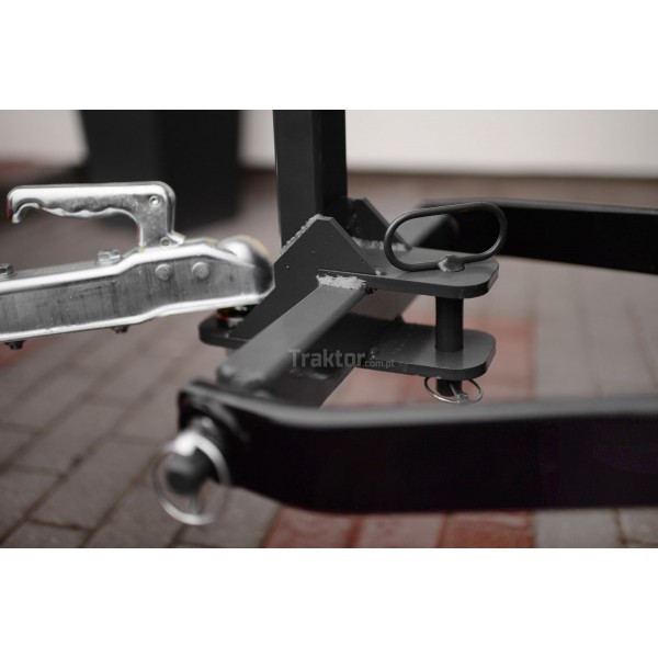 Universal trailer hitch cat. I