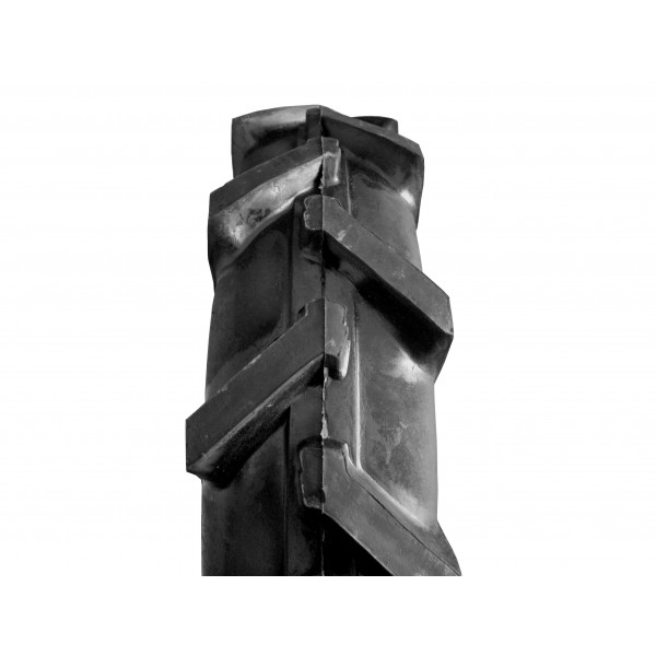 Agricultural tire 7.00-16 8PR - high tread