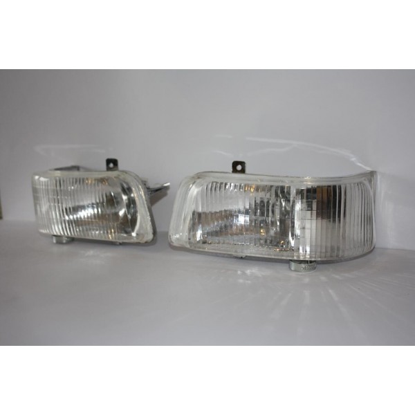 Yanmar F200 headlight