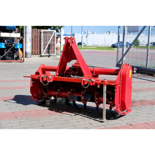 TM 130 4FARMER Hochleistungs-Gartenfräse (Rot) | Traktor.com.pl