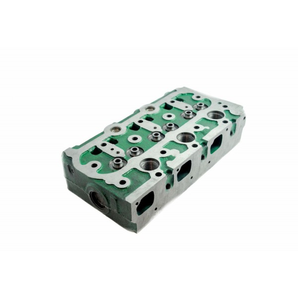 Głowica silnika Kubota D750 cylinder head