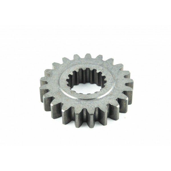 Iseki TS28-TS35 21T x 16T PTO gear drive