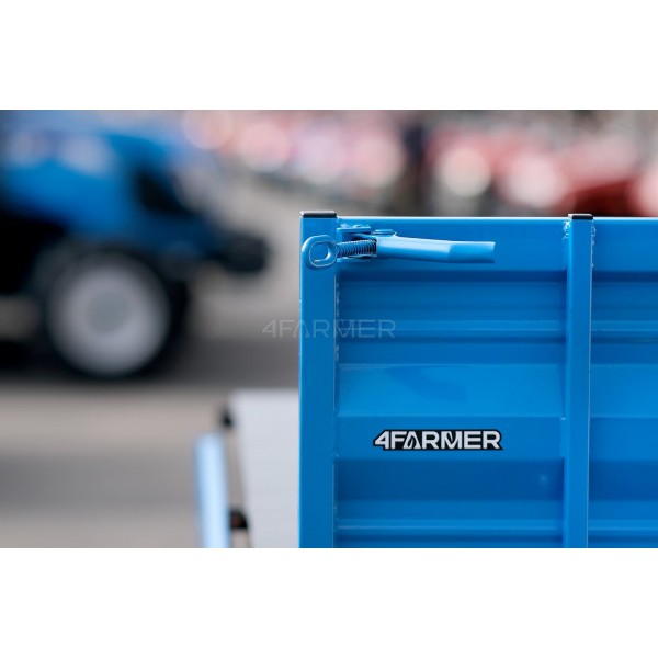 Single-axle agricultural trailer 2.5T with a 4FARMER tipper