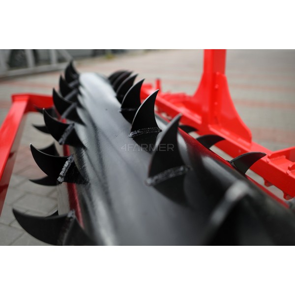Walec zębaty, aerator WZ3 150 cm 4FARMER