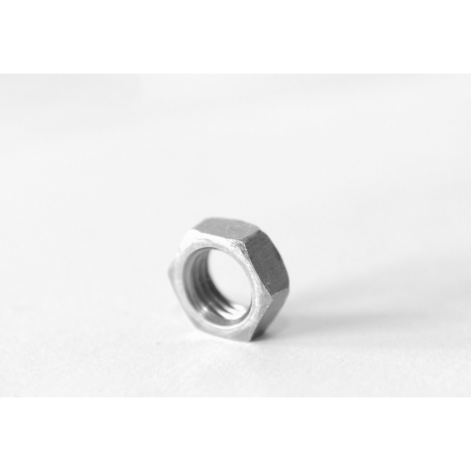 Tuerca M8 Mitsubishi VST MT180/222/270