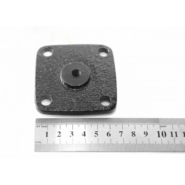 Mitsubishi VST MT180/222/270 front final drive lower cover