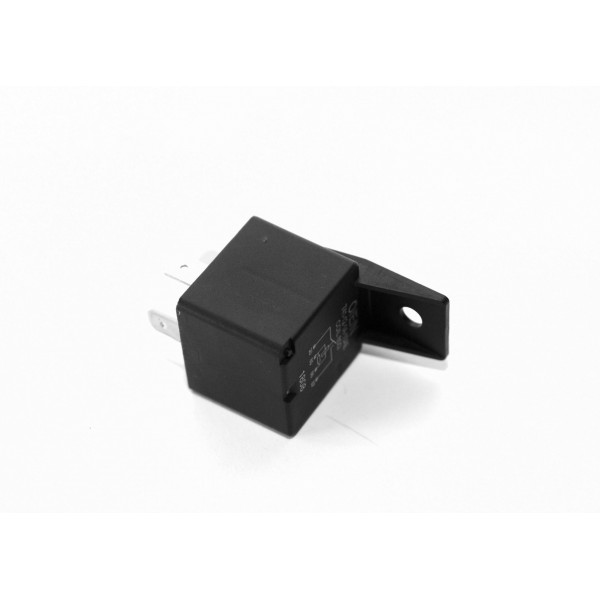 Startovací relé Mitsubishi VST MT180/222/270