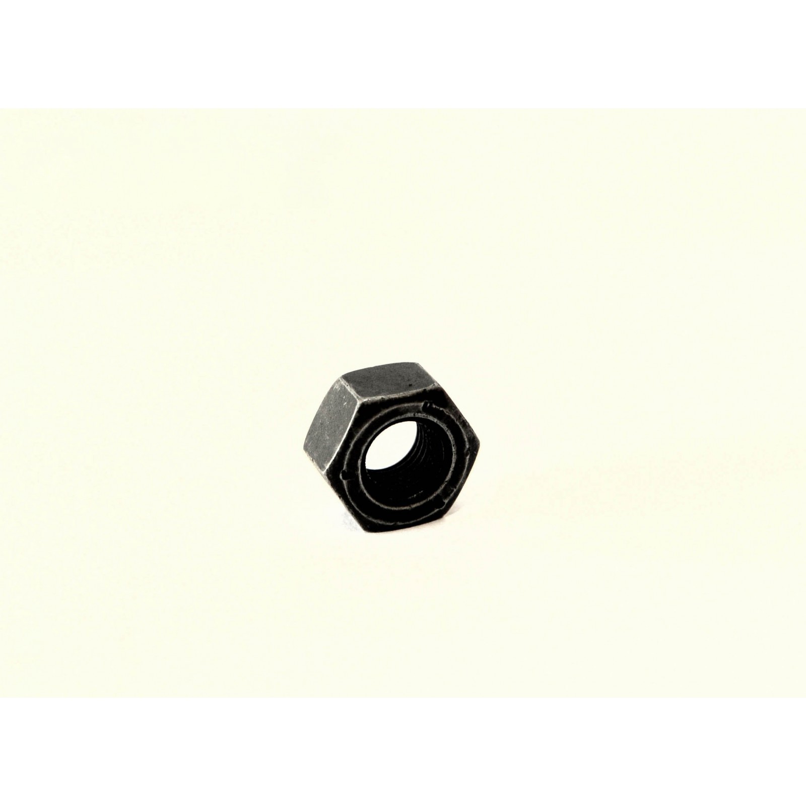 Connecting rod nut