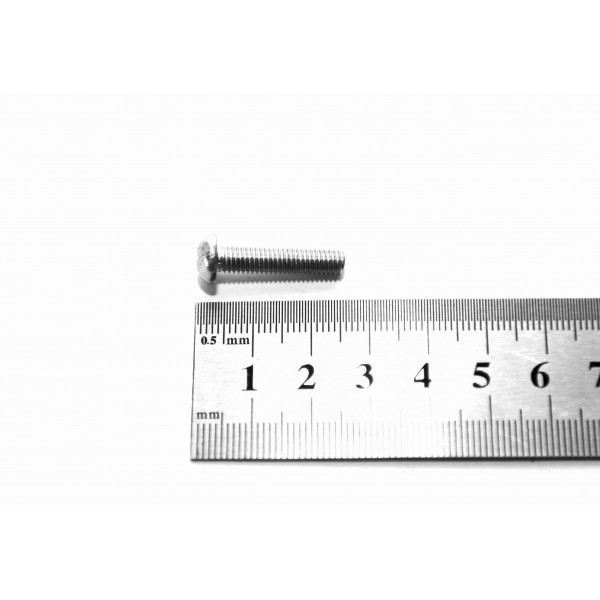 Šroub M5 x 21mm Mitsubishi VST
