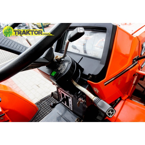 KUBOTA ZL1-235 4 X 4 23KM
