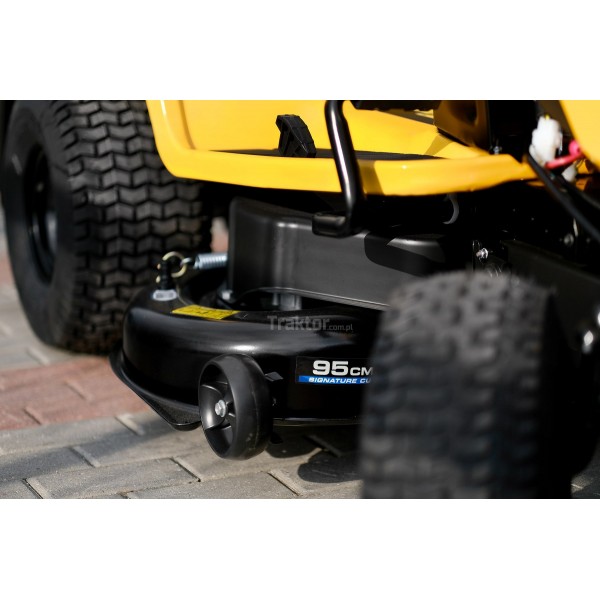 Cub Cadete XT1 OR106