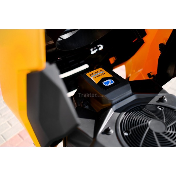 Cub Cadet XT2 PR95