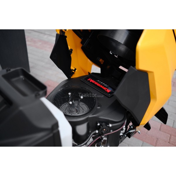 Cub Cadet XT3 QR106