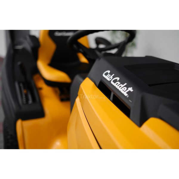Cub Cadet XT3 QR106