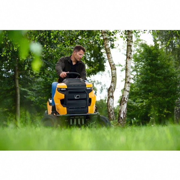 Záhradný traktor Cub Cadet XT1 OS107
