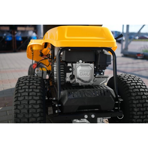 Cub Cadet LR2 NS76