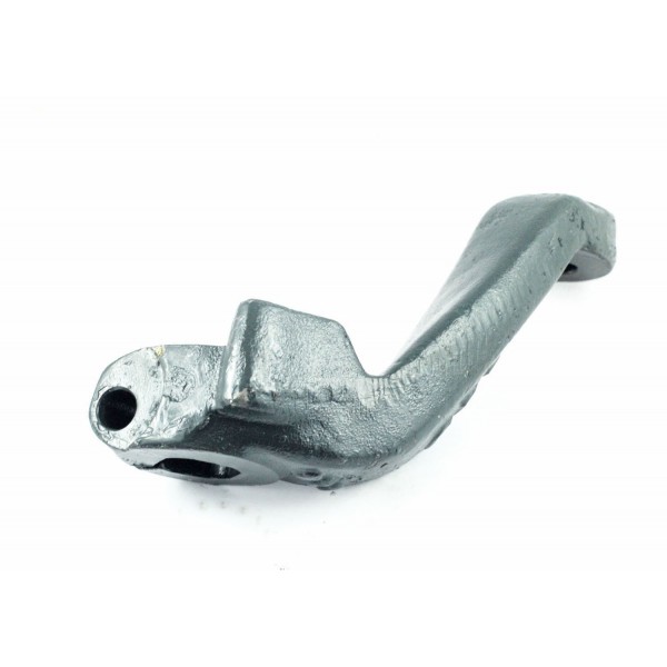 Brazo de dirección / Derecho / Kubota L2600 / 5-02-103-03