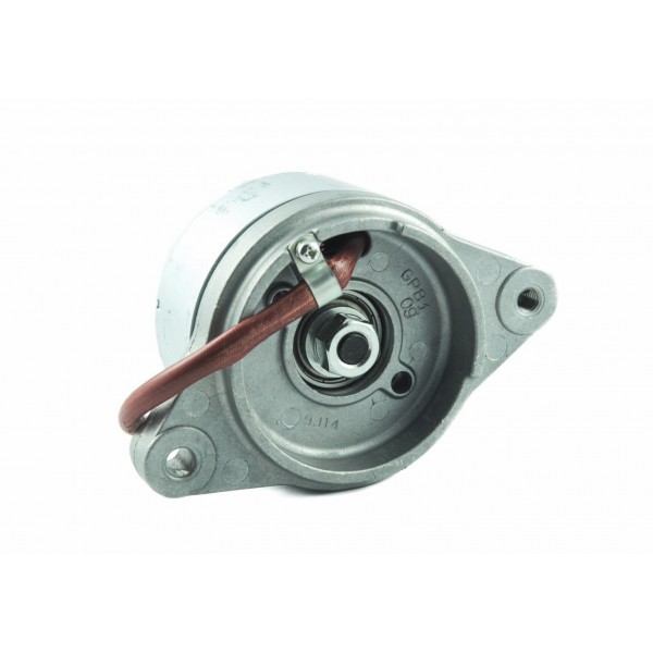 Alternátor / Kubota 482 / D722 / D850 / D950 / V1505 / Z602 / D902 / D662 / D782 | Traktor.com.pl