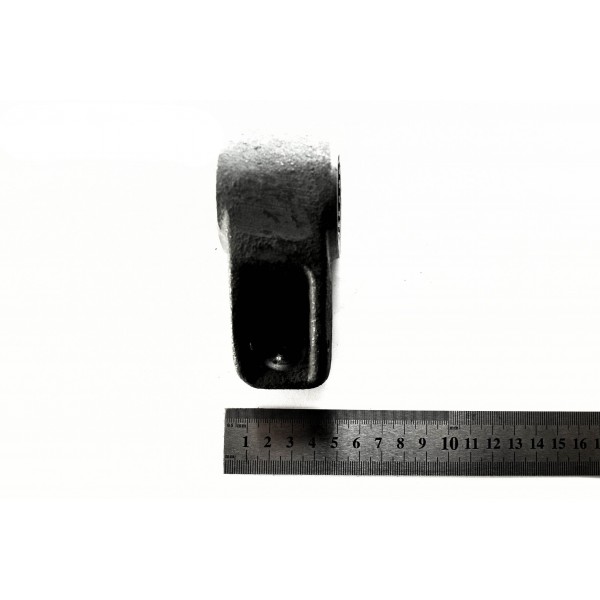 Fourche, partie du relevage arrière Mitsubishi VST