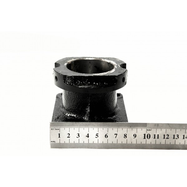 Mitsubishi VST Vorderachslagergehäuse