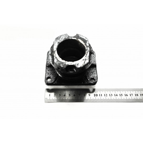 Mitsubishi VST Vorderachslagergehäuse