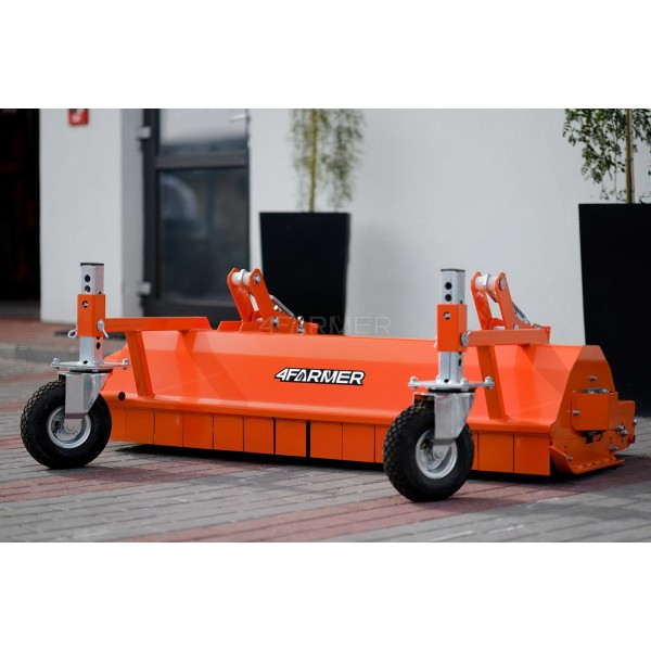 Desbrozadora de martillos BK-1400 Standard 4FARMER / para la parte delantera del tractor