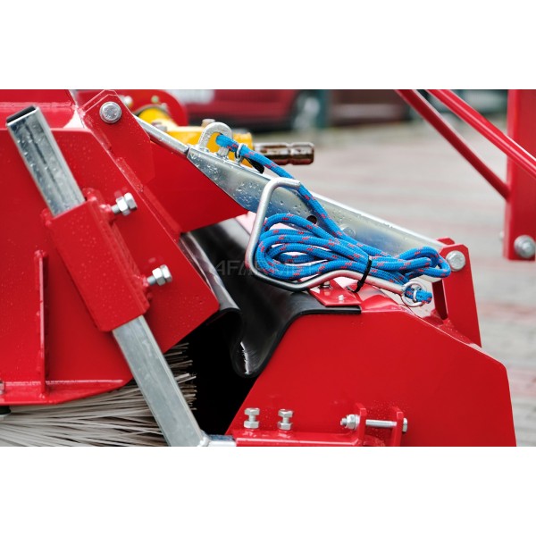 Balayeuse de 120 cm pour tracteur 4FARMER avec panier