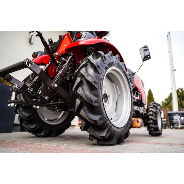 Massey Ferguson MF6028