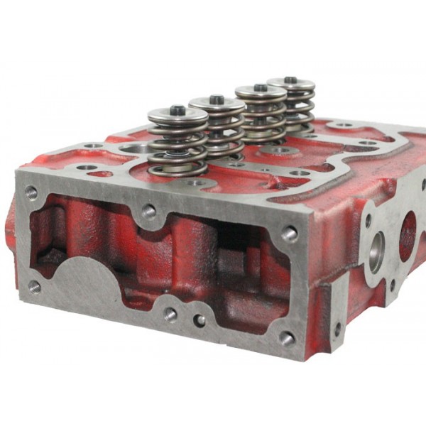Głowica cylindrów silnika Z750