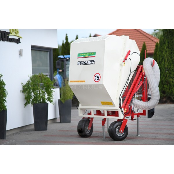 Traktorový fukar na listí 1500L 4FARMER | cena