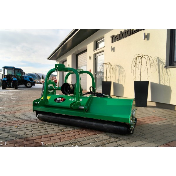 Faucheuse à fléaux double face AG 170 TRX avec déplacement hydraulique