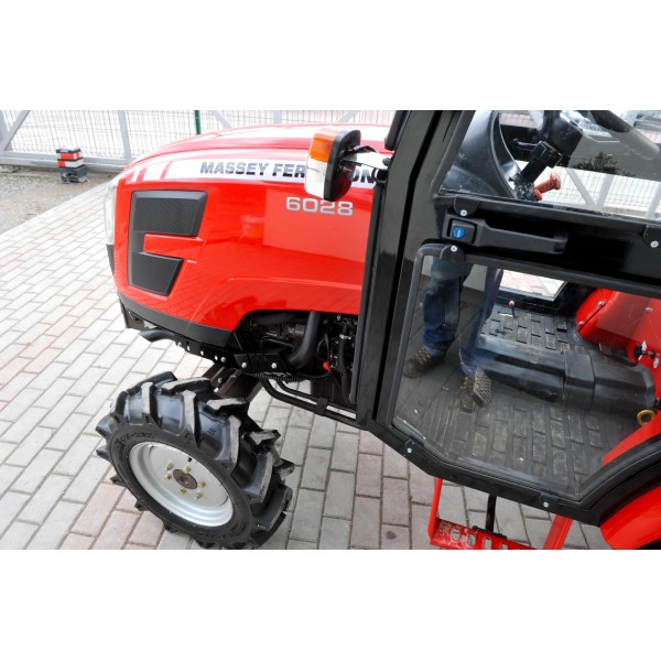 Massey FergusonMF6028