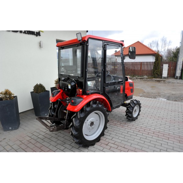Massey FergusonMF6028