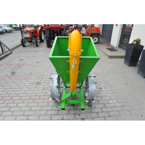 Single-row three-point planter Cat I, Cat II for tuber plants Bomet