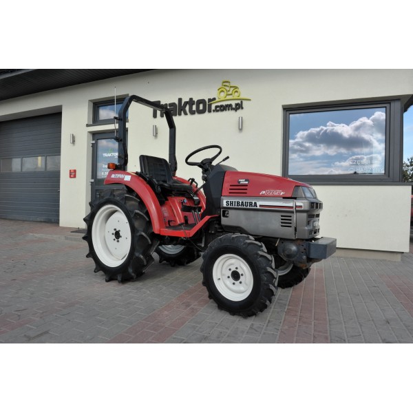 Shibaura P185F 4x4 18 PS