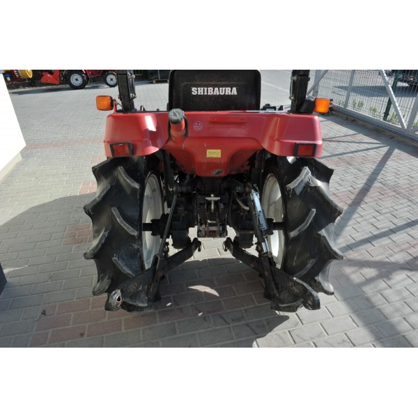Shibaura P185F 4x4 18 CV