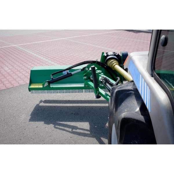 Kosiarka bijakowa na wysięgniku AGL 145 TRX | Traktor.com.pl